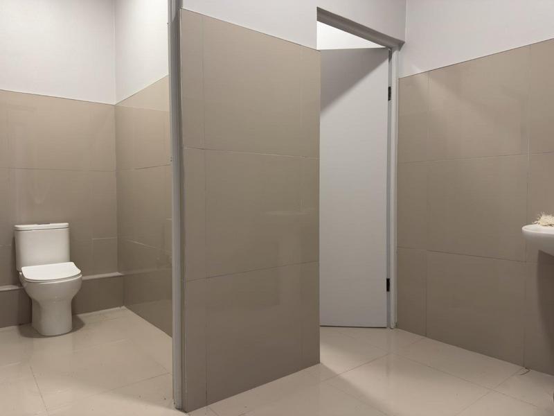 To Let commercial Property for Rent in Claremont Western Cape